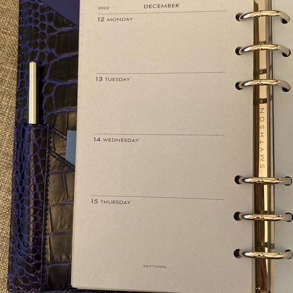 NIB Smythson Bond Organizer/Agenda in Blue Croc. GORGEOUS!! Retails for $455. - Picture 6 of 8